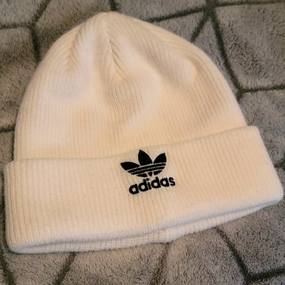 Adidas Women's Fit Trefoil Cuffed Beanie